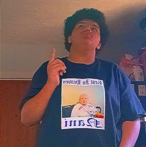 Meet your Posher, Chris